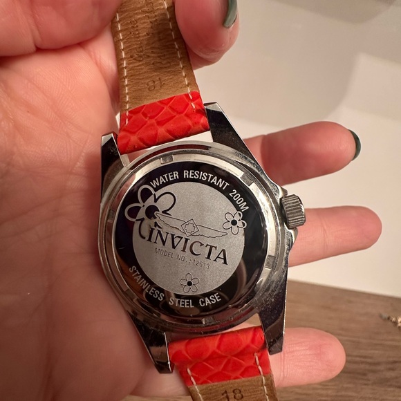 Women’s Invicta Watch - Picture 3 of 3